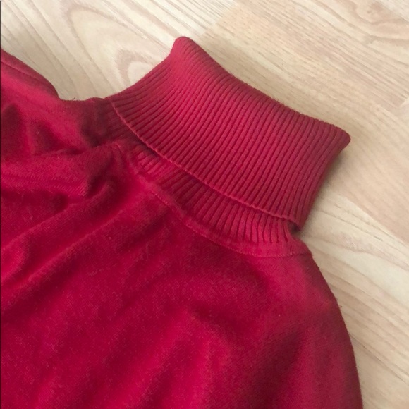 Comfy red sweater - Picture 4 of 4